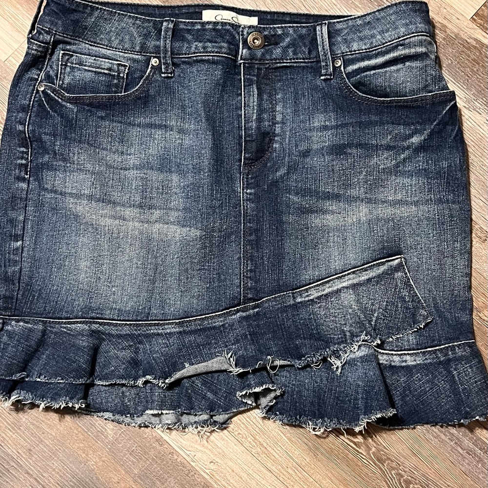 Denim Skirt with Frayed Hem Jessica Simpson size 30 kiss me ruffle mini